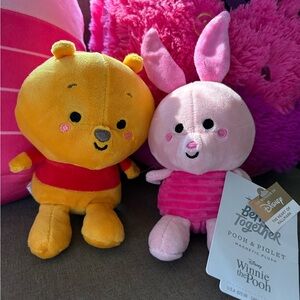 Hallmark/Disney Pooh & Piglet Magnetic Plush Duo - Orange and Pink